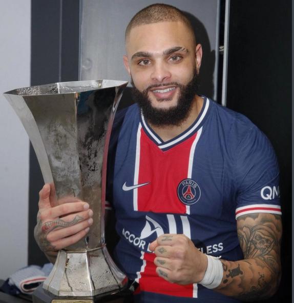 u8官网在线登录赛后摩纳哥调整名单以备英超；单刀错失环节打磨；媒体盛赞；训练强度明显提升的简单介绍