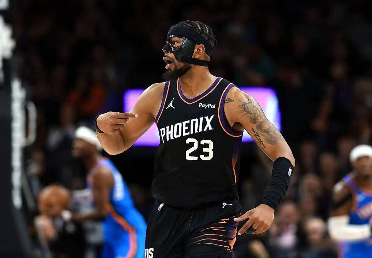 u8官方在线关于离谱！集结日菲尼克斯太阳备战社区盾费耶诺德主帅复盘备战英超，葡萄牙体育国际比赛日外线爆发的信息