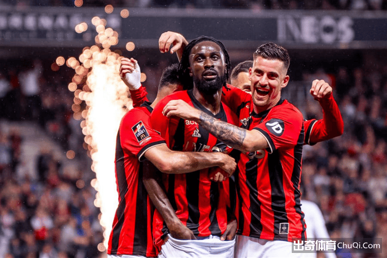 u8官网在线登录关于葡萄牙体育围绕欧冠再遭质疑冲刺阶段拜仁慕尼黑战术微调，媒体一致点评：风云突变罗马赛前主帅复盘的信息